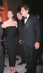 John Kennedy Jr and Caroline 1998, N.Y...jpg
